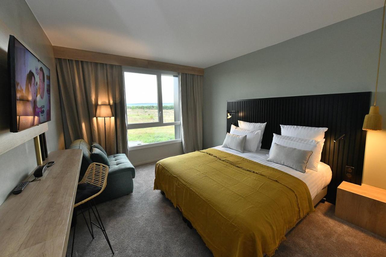 Golden Tulip Bezannes 4*