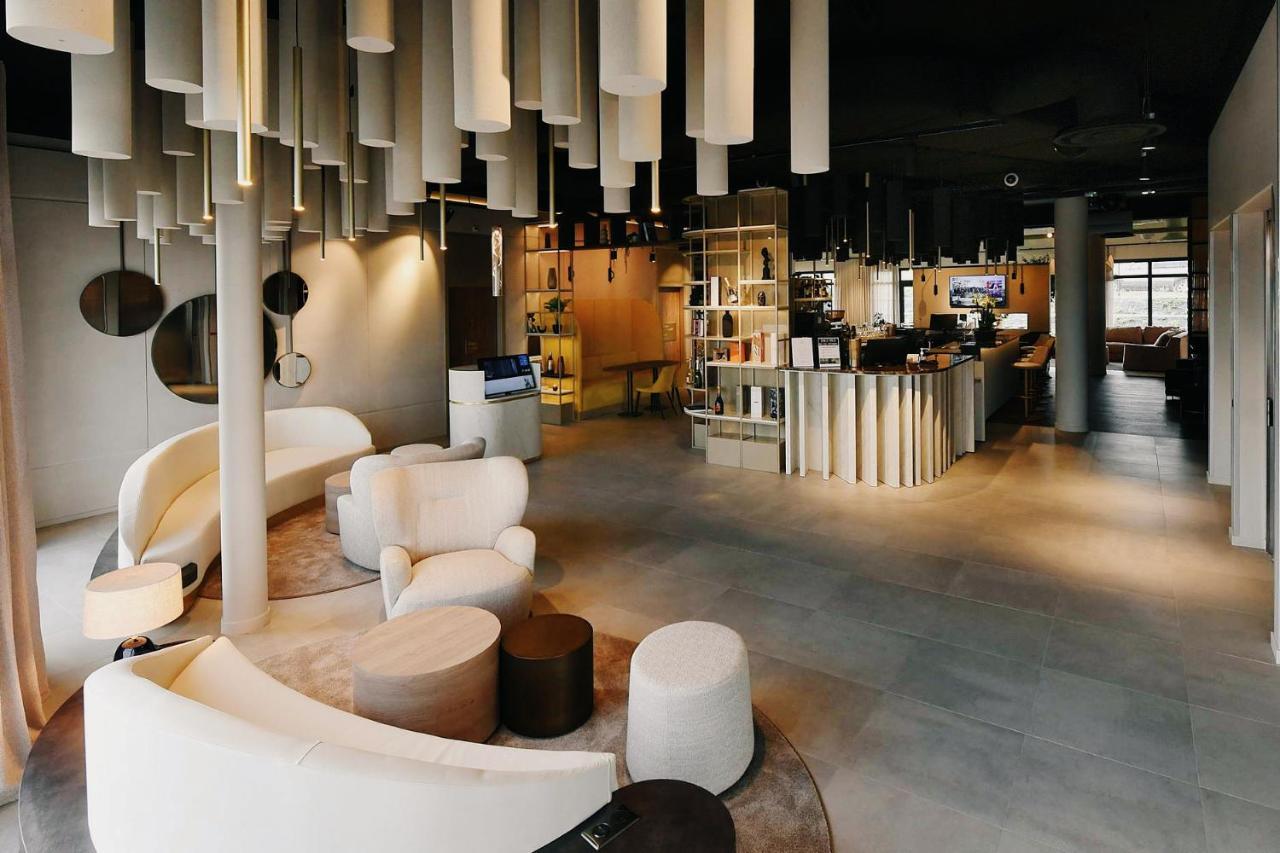 Golden Tulip Bezannes 4*
