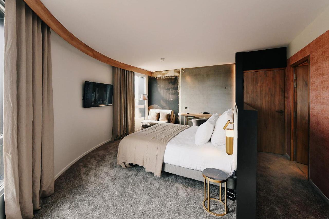 Hotel Golden Tulip Bezannes