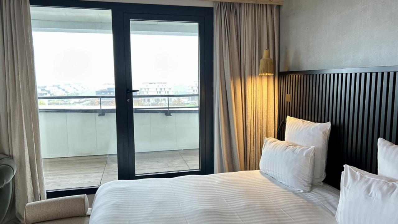 Golden Tulip Bezannes 4* Reims