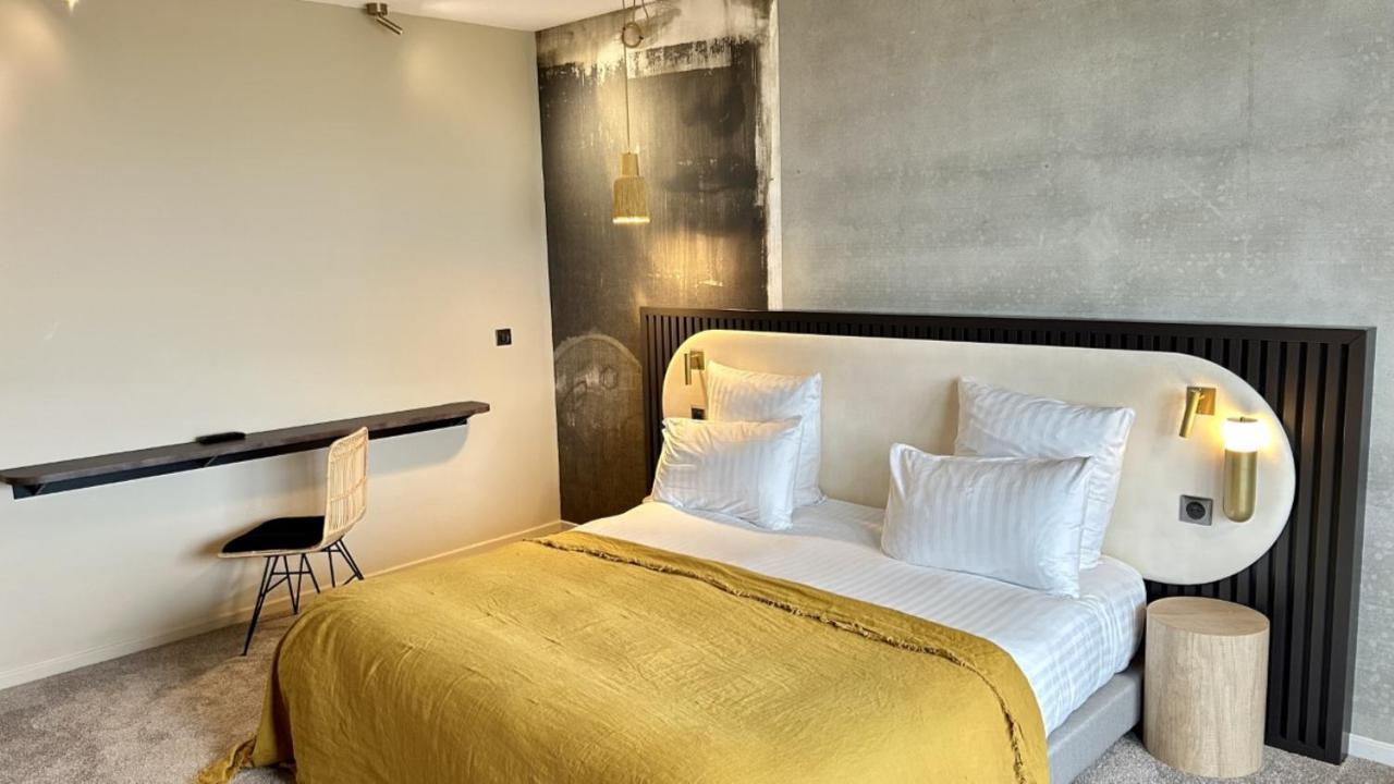 Hotel Golden Tulip Bezannes 4*
